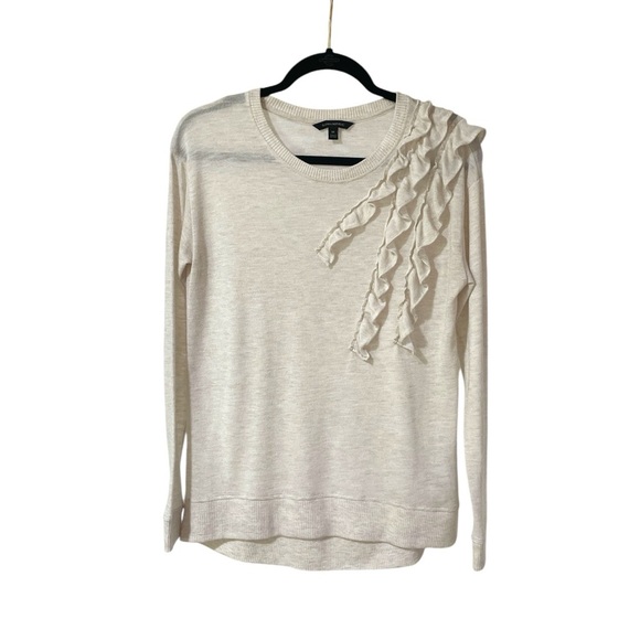 Banana Republic Women’s Sweater Lightweight Ruffle Trim Long Sleeve Cream Size M - Picture 1 of 10